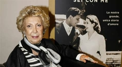 Addio a Franca Fendi, morta la terza delle 5 sorelle.